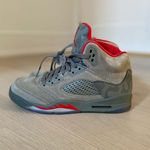 JORDAN 5 RETRO CAMO - SIZE 6.5Y (8W or 6.5M)